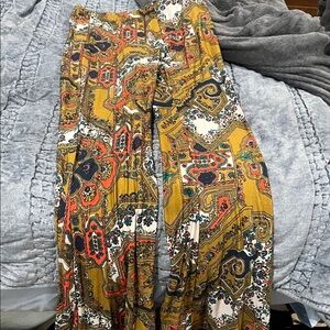 Novella Royale Multicolor Bohemian Janis bells..Geo Paisley